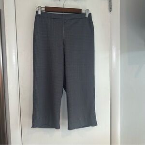 Gingham Cottagecore Wide Leg Capris. Size: Medium (8) Black and White.